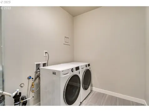 12033 SE 5th Street Vancouver WA 98683