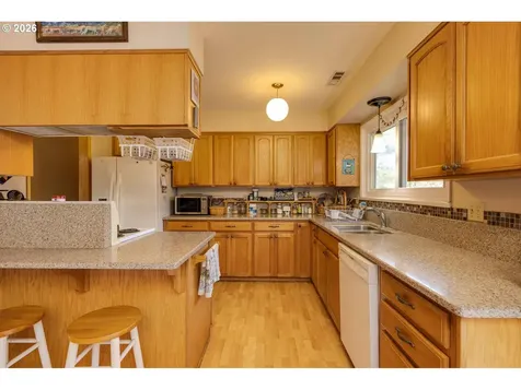 5491 SE Telegraph Road Amity OR 97101