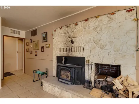 5491 SE Telegraph Road Amity OR 97101