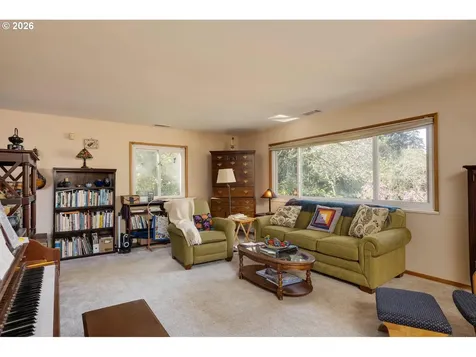 5491 SE Telegraph Road Amity OR 97101