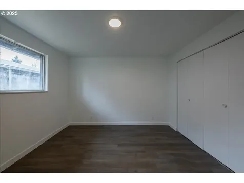 646 W Quinalt Street Springfield OR 97477