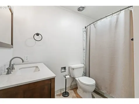 5615 Kansas Street Vancouver WA 98661