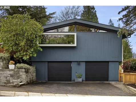 3747 SW Chehalem Avenue Portland OR 97239