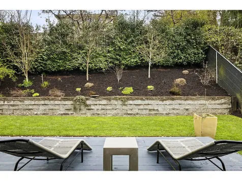 3747 SW Chehalem Avenue Portland OR 97239