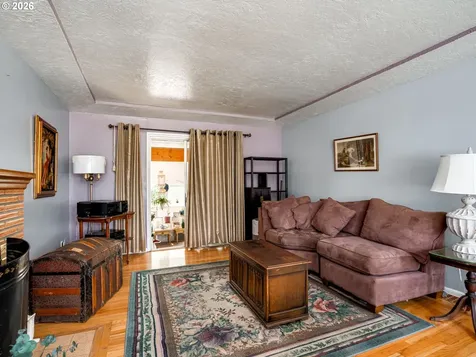 3616 SE Harvey Street Milwaukie OR 97222