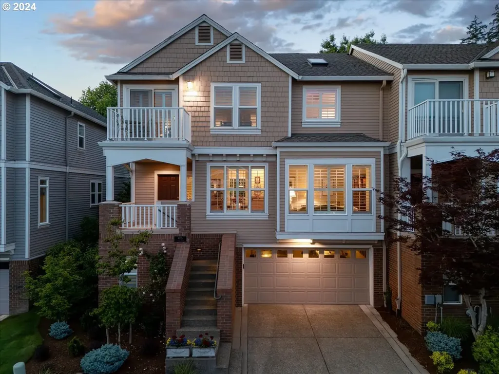 4735 Amherst Court Lake Oswego OR 97035