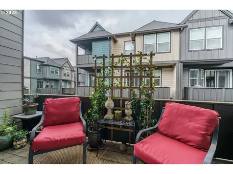 8867 SE 13th Avenue Portland OR 97202