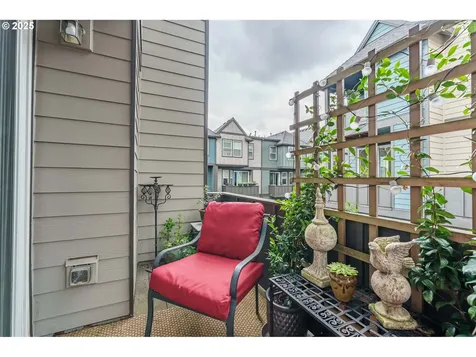 8867 SE 13th Avenue Portland OR 97202