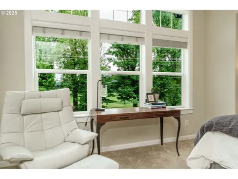 8867 SE 13th Avenue Portland OR 97202