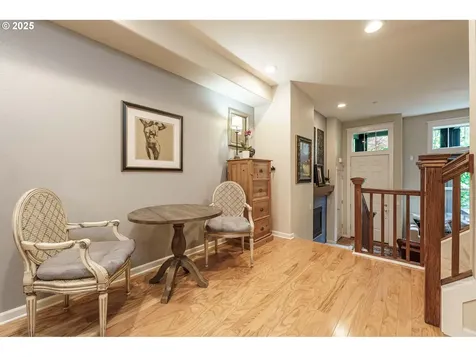 8867 SE 13th Avenue Portland OR 97202