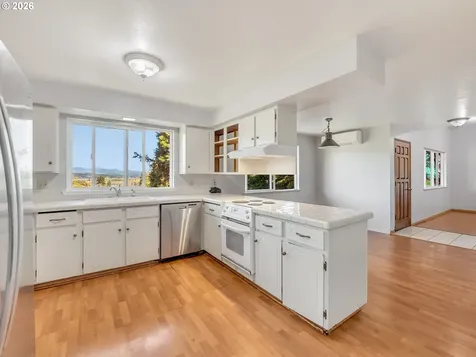 343 Cumberland Street Astoria OR 97103