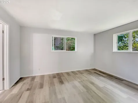 343 Cumberland Street Astoria OR 97103