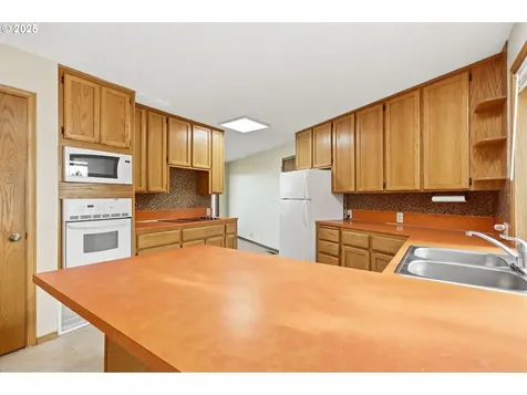 512 Yates Street Wasco OR 97065