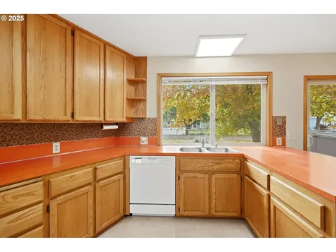 512 Yates Street Wasco OR 97065