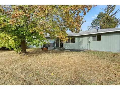 512 Yates Street Wasco OR 97065