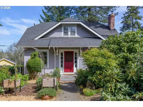 8450 SW 37th Avenue Portland OR 97219