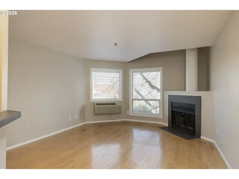 1535 SW Clay Street Portland OR 97201