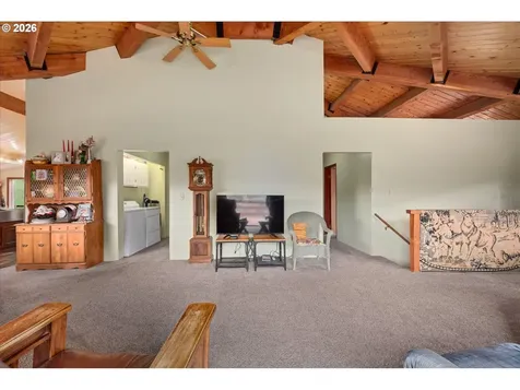 20480 Hwy 395 N Mount Vernon OR 97865