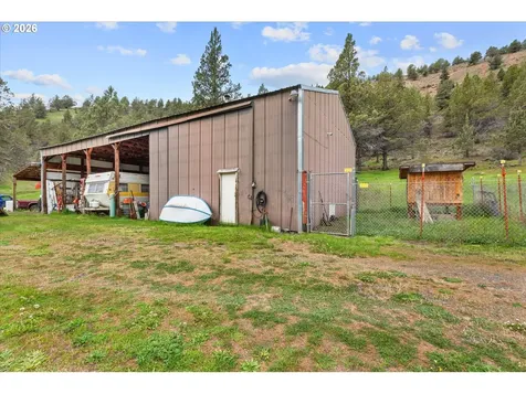 20480 Hwy 395 N Mount Vernon OR 97865