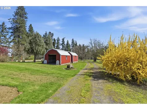 3301 Wyeast Road Hood River OR 97031