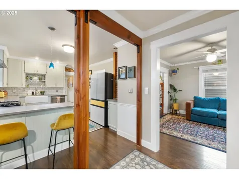 5624 NE Hoyt Street Portland OR 97213