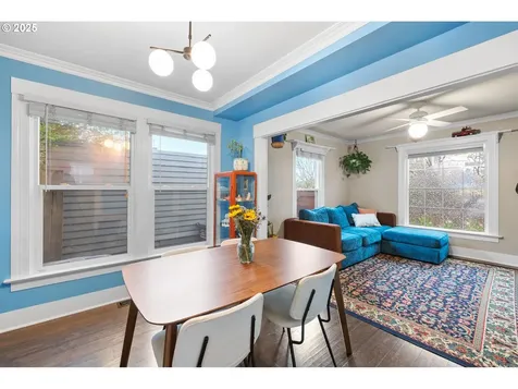 5624 NE Hoyt Street Portland OR 97213