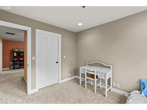 88952 Conrad Road Veneta OR 97487