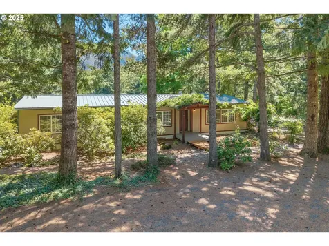 1090 SW Briggs Street Stevenson WA 98648