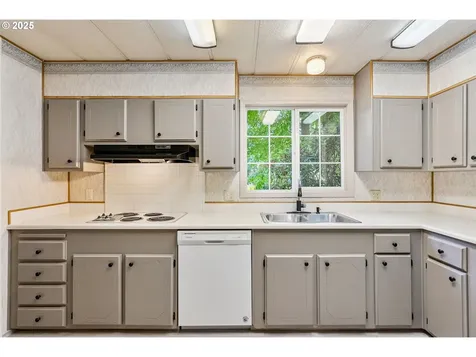 1090 SW Briggs Street Stevenson WA 98648