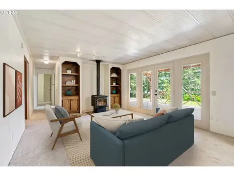 1090 SW Briggs Street Stevenson WA 98648