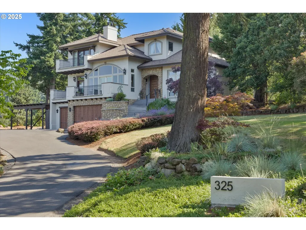 325 Rio Vista Drive White Salmon WA 98672