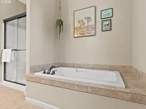 5703 SE 10th Street Gresham OR 97080
