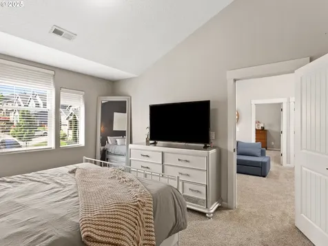 5703 SE 10th Street Gresham OR 97080