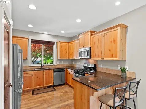 5703 SE 10th Street Gresham OR 97080