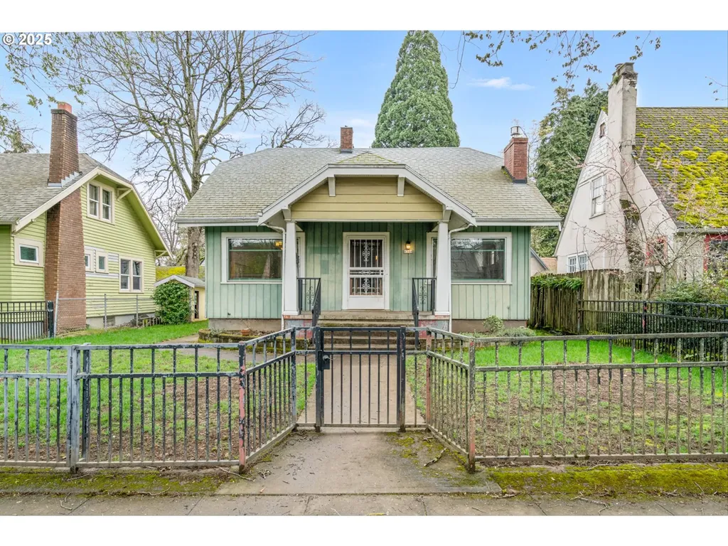 6364 N Haight Avenue Portland OR 97217