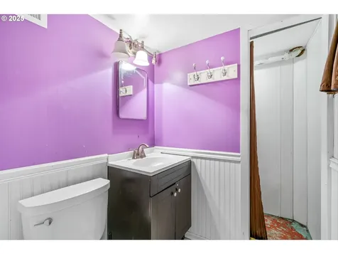6364 N Haight Avenue Portland OR 97217