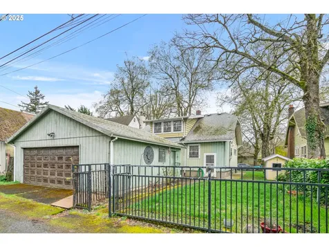 6364 N Haight Avenue Portland OR 97217