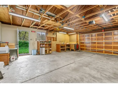 6364 N Haight Avenue Portland OR 97217