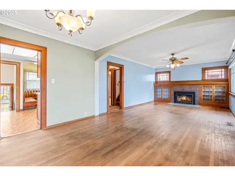 6364 N Haight Avenue Portland OR 97217