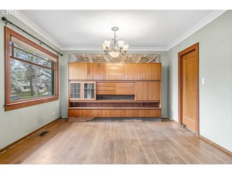 6364 N Haight Avenue Portland OR 97217