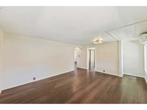 1565 California Avenue Coos Bay OR 97420