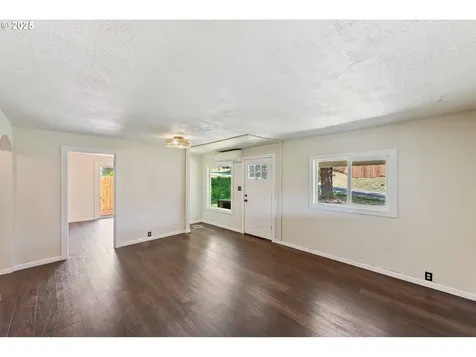 1565 California Avenue Coos Bay OR 97420