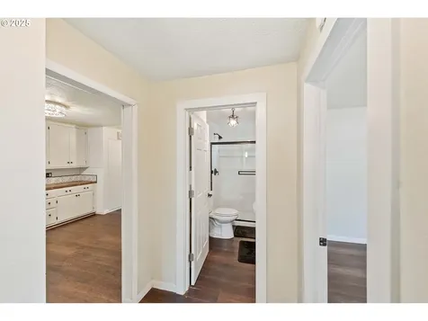 1565 California Avenue Coos Bay OR 97420