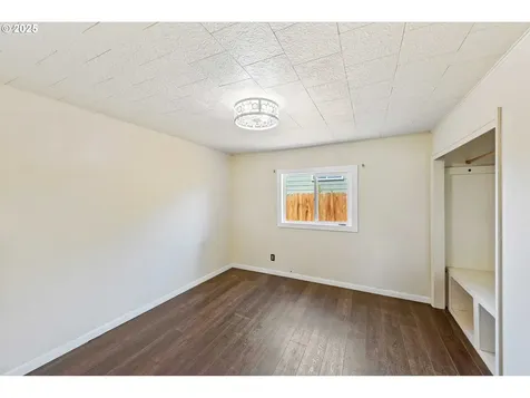 1565 California Avenue Coos Bay OR 97420
