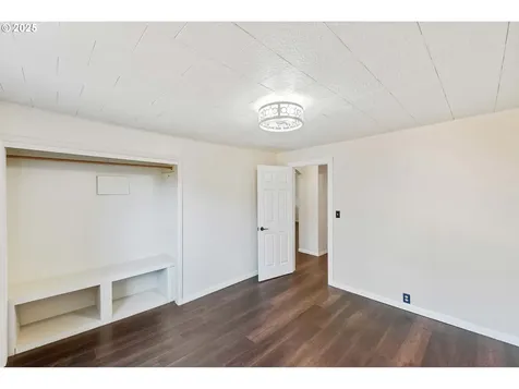 1565 California Avenue Coos Bay OR 97420