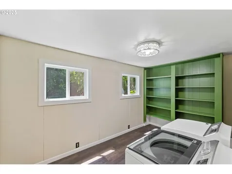 1565 California Avenue Coos Bay OR 97420