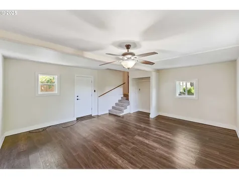 1565 California Avenue Coos Bay OR 97420