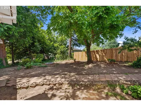 1565 California Avenue Coos Bay OR 97420