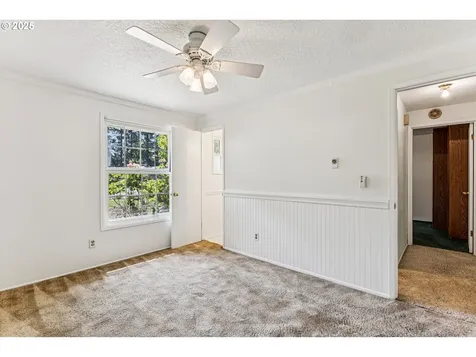 16301 SE Franklin Street Portland OR 97236