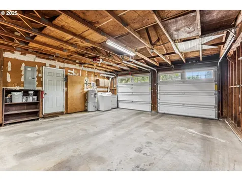 16301 SE Franklin Street Portland OR 97236